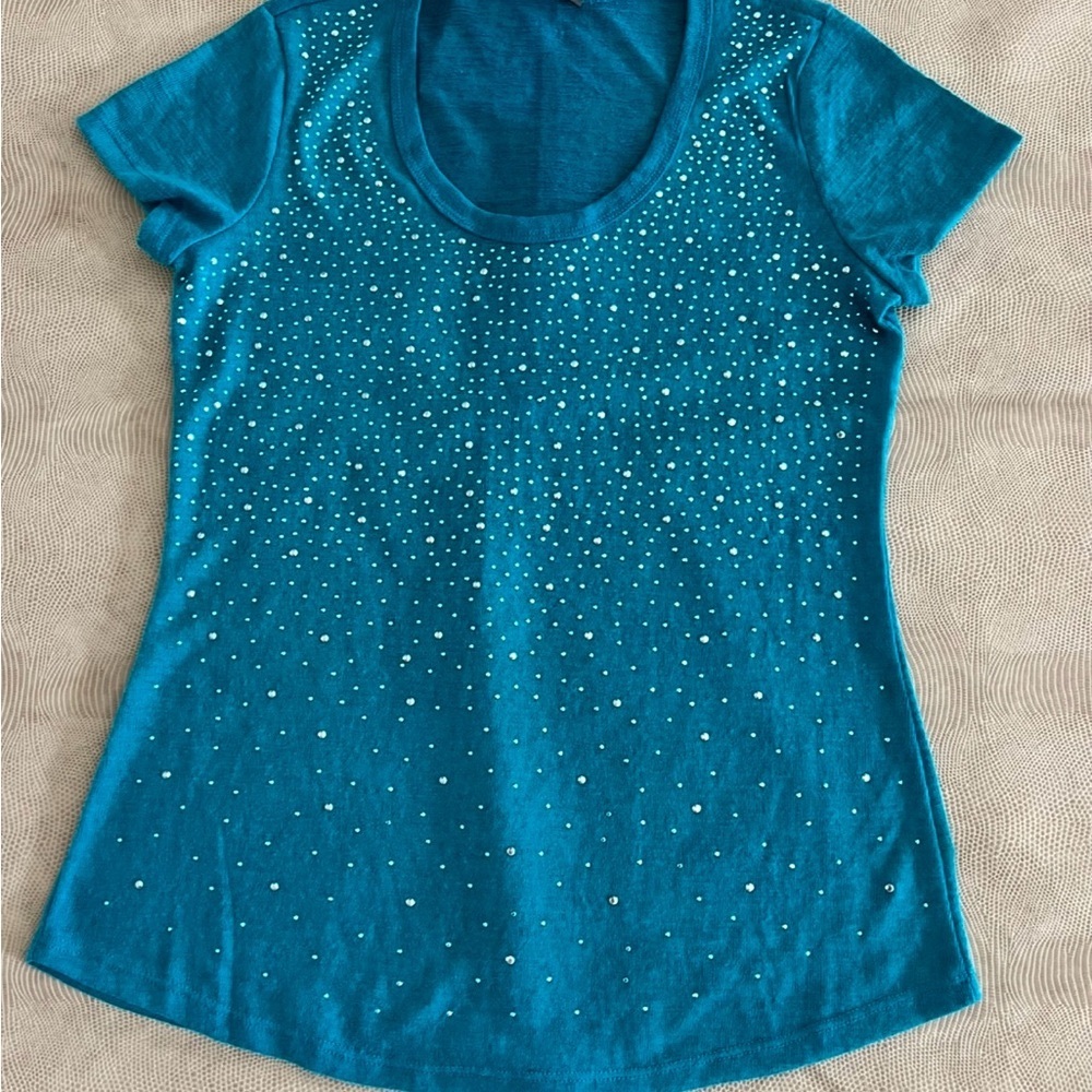 ⭐️⭐️ Women’s Teal Embellished Top ⭐️⭐️